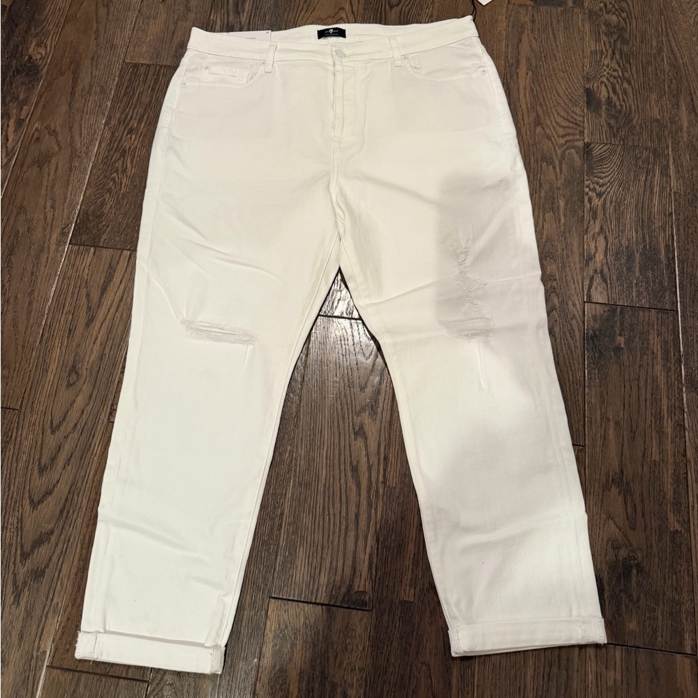 7 For All Mankind Josefina Feminine Boyfriend White Distressed Jeans size 33